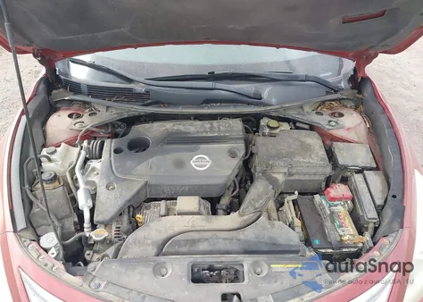 2015 Nissan Altima 2.5/2.5 S/2.5 Sl/2.5 Sv z USA, uszkodzony, nr VIN 1N4AL3AP9FC261892